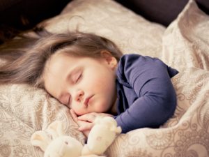睡眠のゴールデンタイムは間違い！？育毛に効く睡眠の3つの新常識。